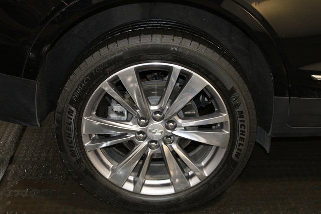 Certified 2023 Cadillac XT5 Premium Luxury w/ LPO, Floor Liner Package image 33