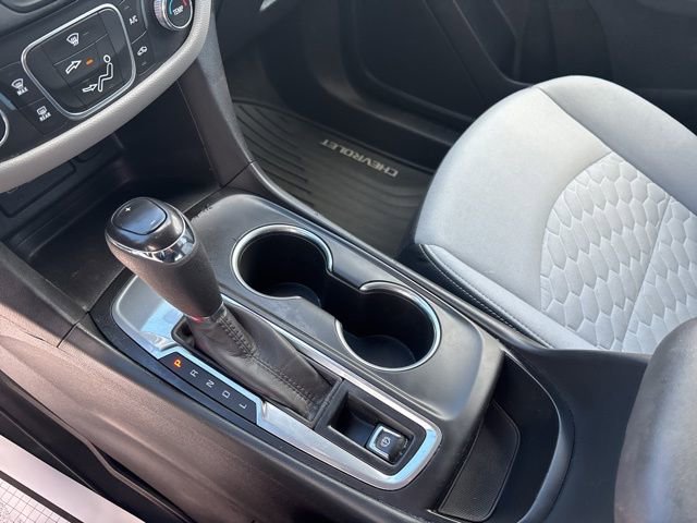 Used 2020 Chevrolet Equinox LS w/ LS Convenience Package image 25