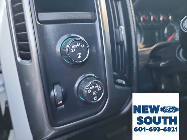 Used 2018 Chevrolet Silverado 1500 LT w/ All Star Edition image 11