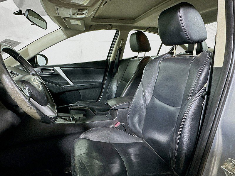 Used 2012 MAZDA MAZDA3 i Grand Touring image 10