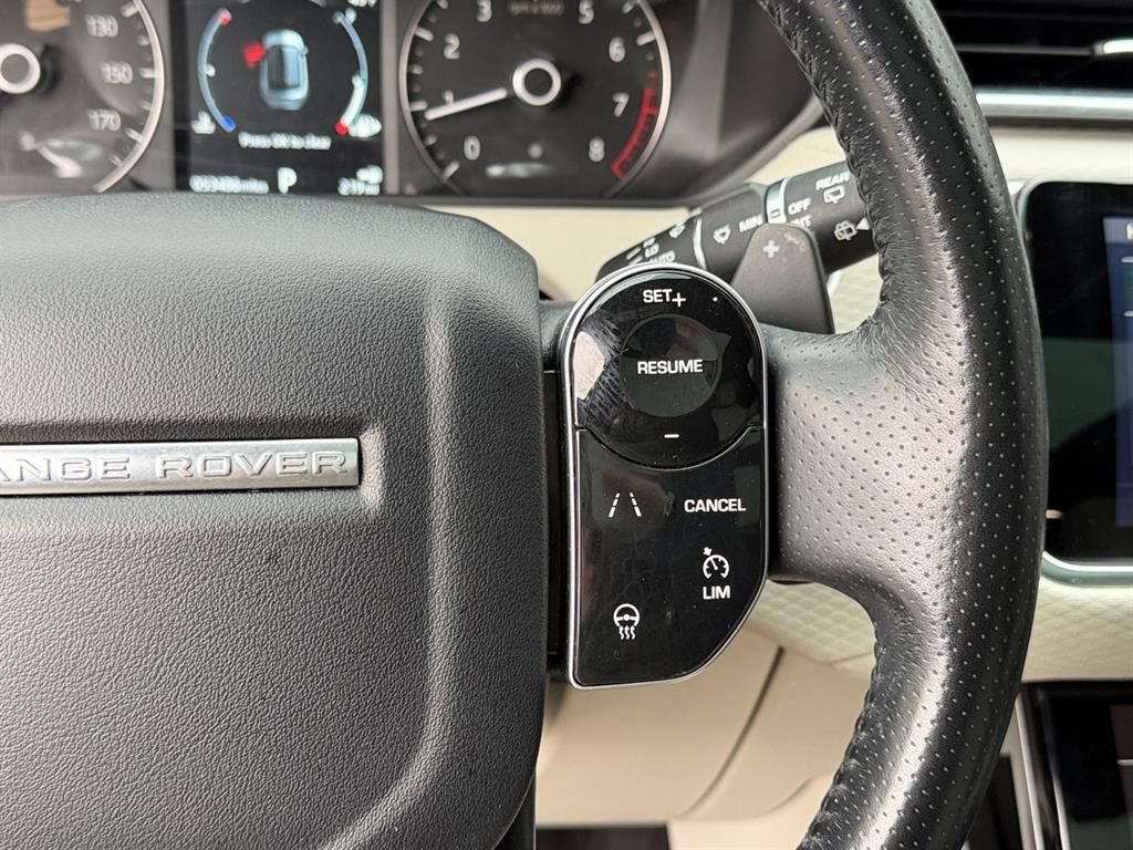 Used 2020 Land Rover Range Rover Velar S image 18