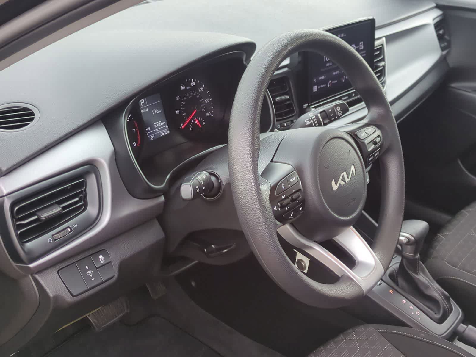 Used 2022 Kia Rio S FWD image 5