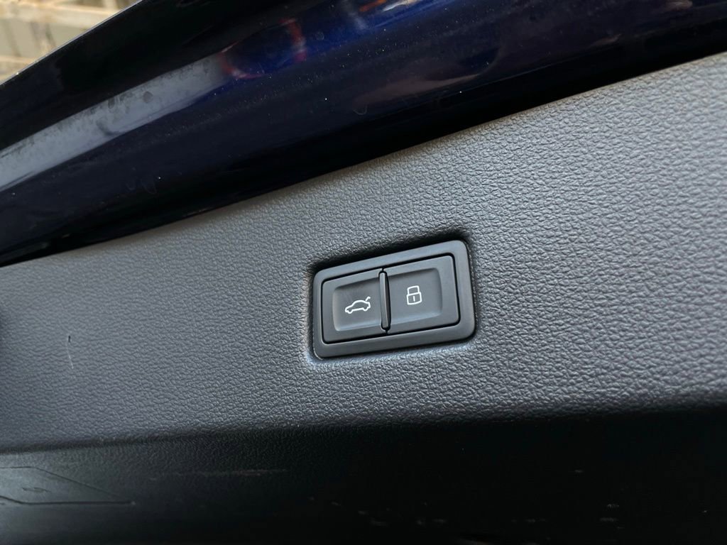 Used 2021 Audi RS 7 Sportback w/ Black Optic Package image 27