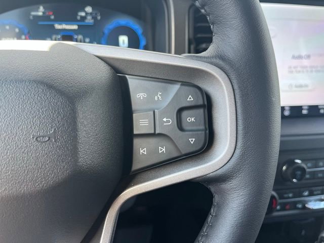 New 2025 Ford Bronco Badlands image 12