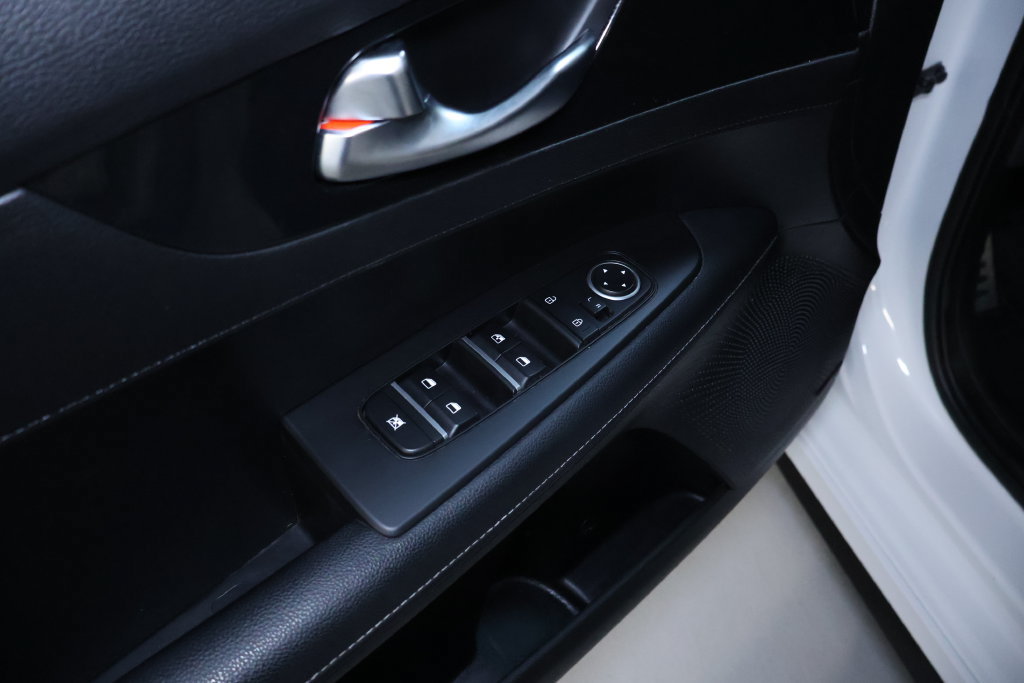 Used 2024 Kia Forte GT-Line w/ GT-Line Premium Package FWD image 14
