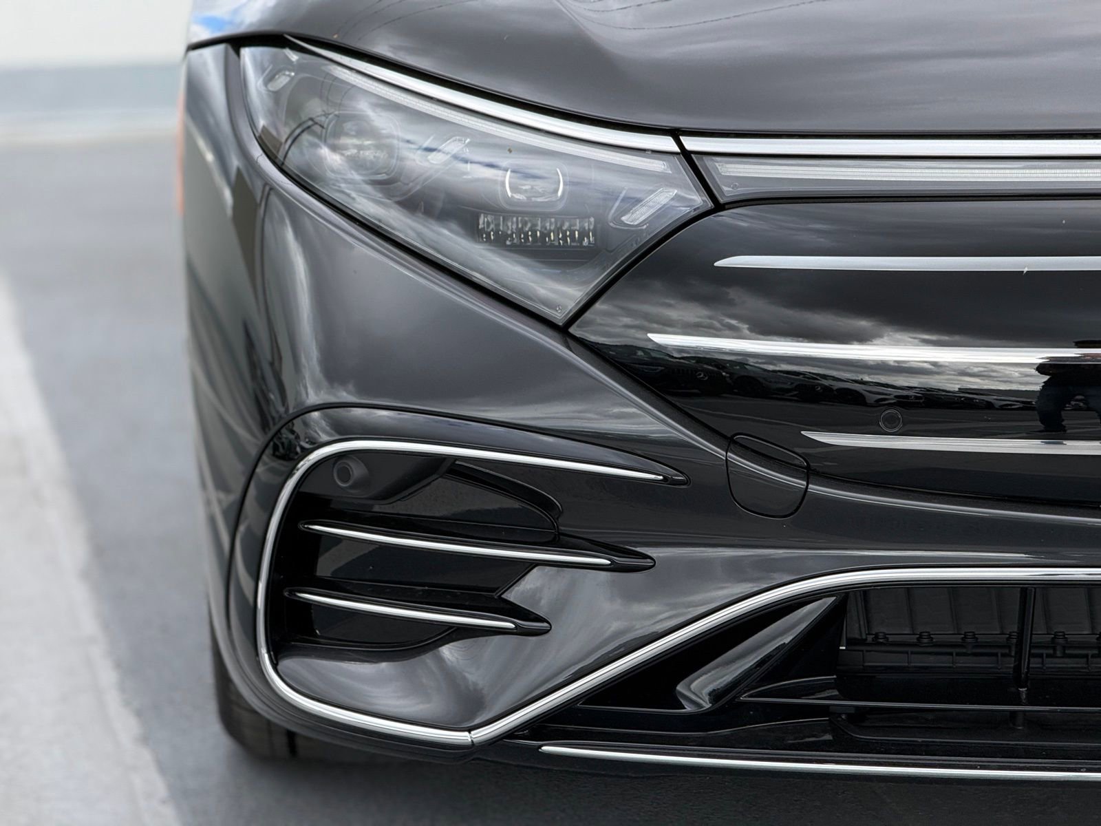 New 2026 Mercedes-Benz EQS 580 4MATIC Sedan image 7