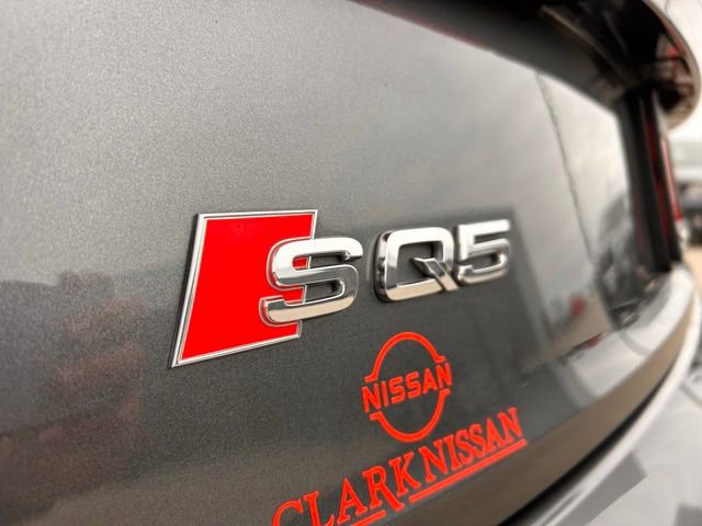 Used 2019 Audi SQ5 Premium Plus w/ Premium Plus Package AWD/4WD image 9