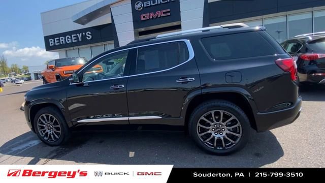 Certified 2023 GMC Acadia Denali w/ Black Diamond Edition image 8