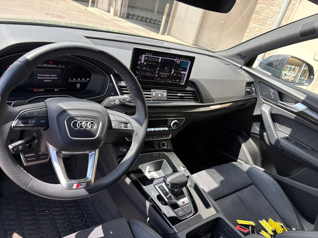 Used 2024 Audi SQ5 Prestige AWD/4WD image 19