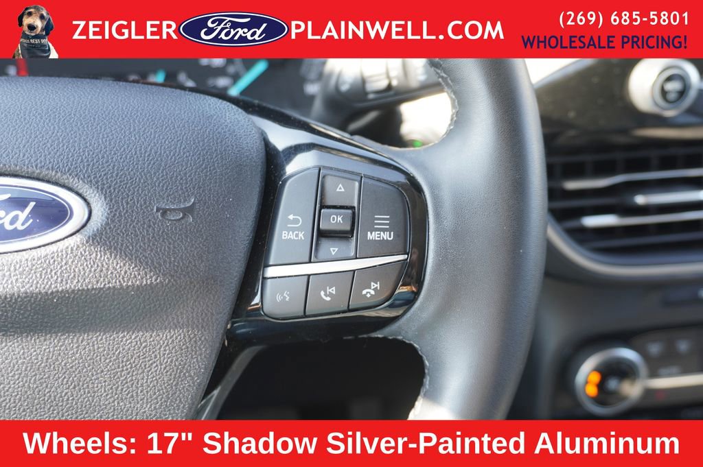 Used 2022 Ford Escape SE w/ Cold Weather Package image 24
