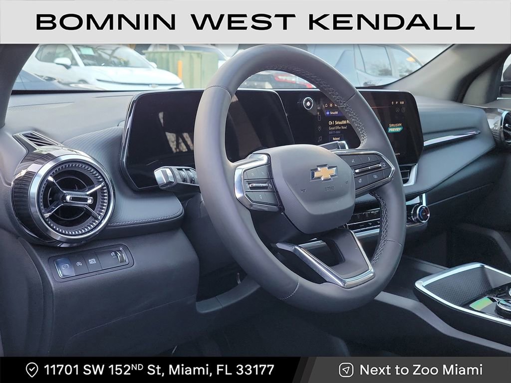 Used 2026 Chevrolet Equinox LT w/ Safety and Technology Package image 7