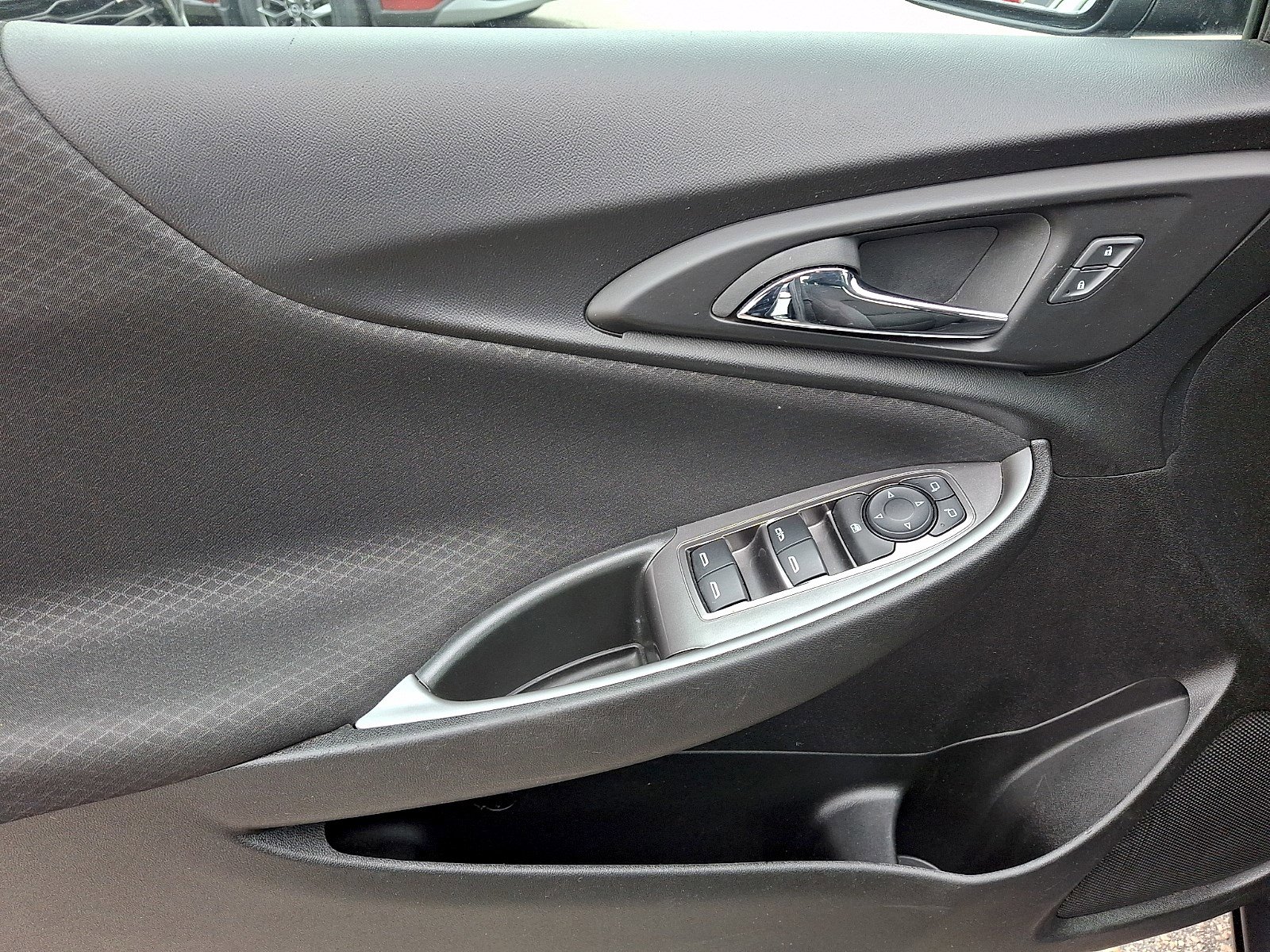 Used 2023 Chevrolet Malibu LT FWD image 11