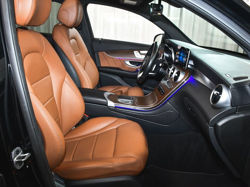 Used 2022 Mercedes-Benz GLC 300 4MATIC Coupe image 53