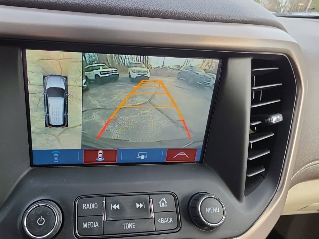 Used 2017 GMC Acadia Denali w/ Technology Package image 15