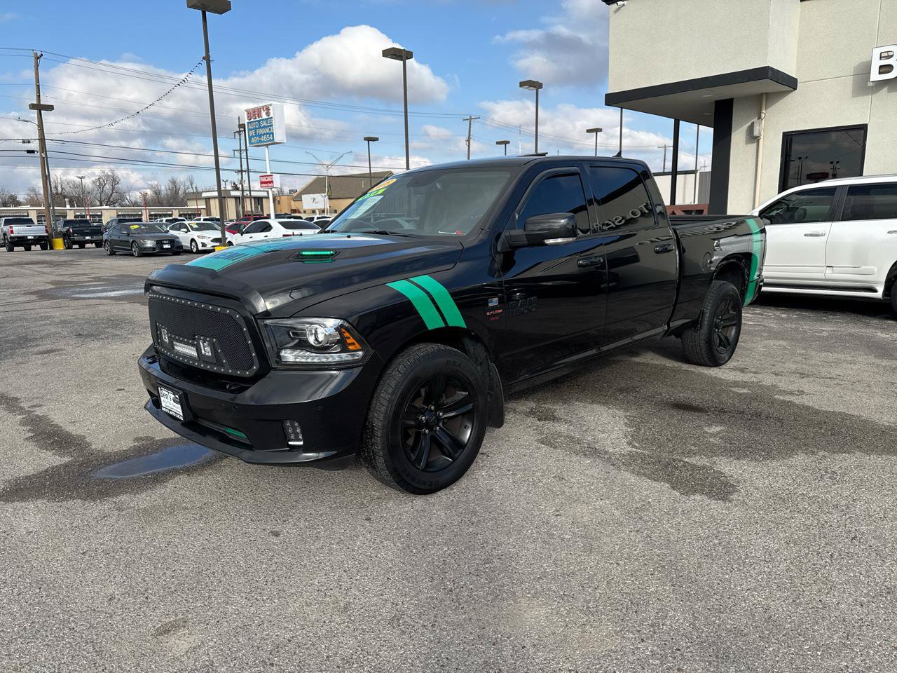 Used 2018 RAM 1500 Sport w/ Convenience Group AWD/4WD image 2