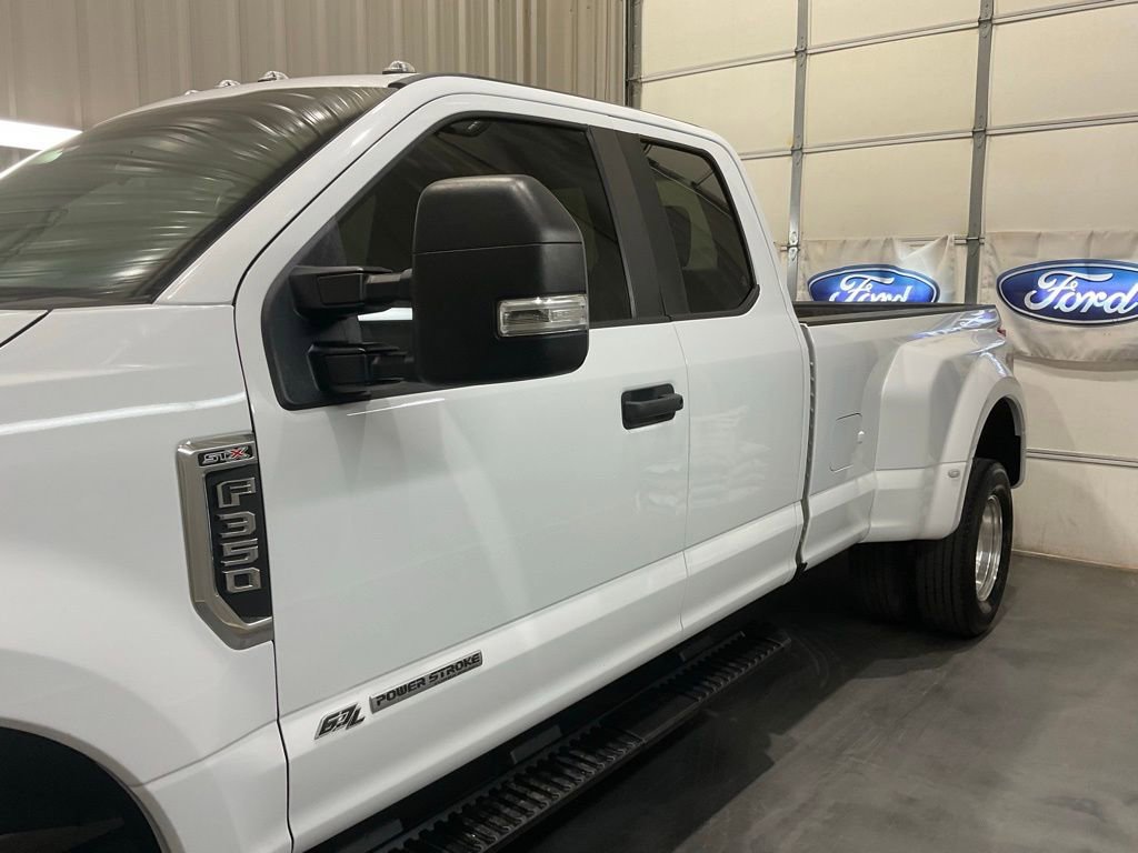 Used 2022 Ford F350 XL w/ STX Appearance Package image 5
