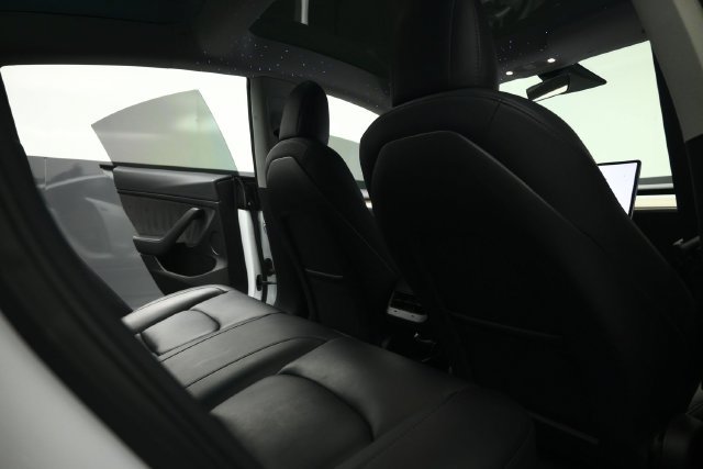 Used 2023 Tesla Model 3 Standard Range RWD image 53
