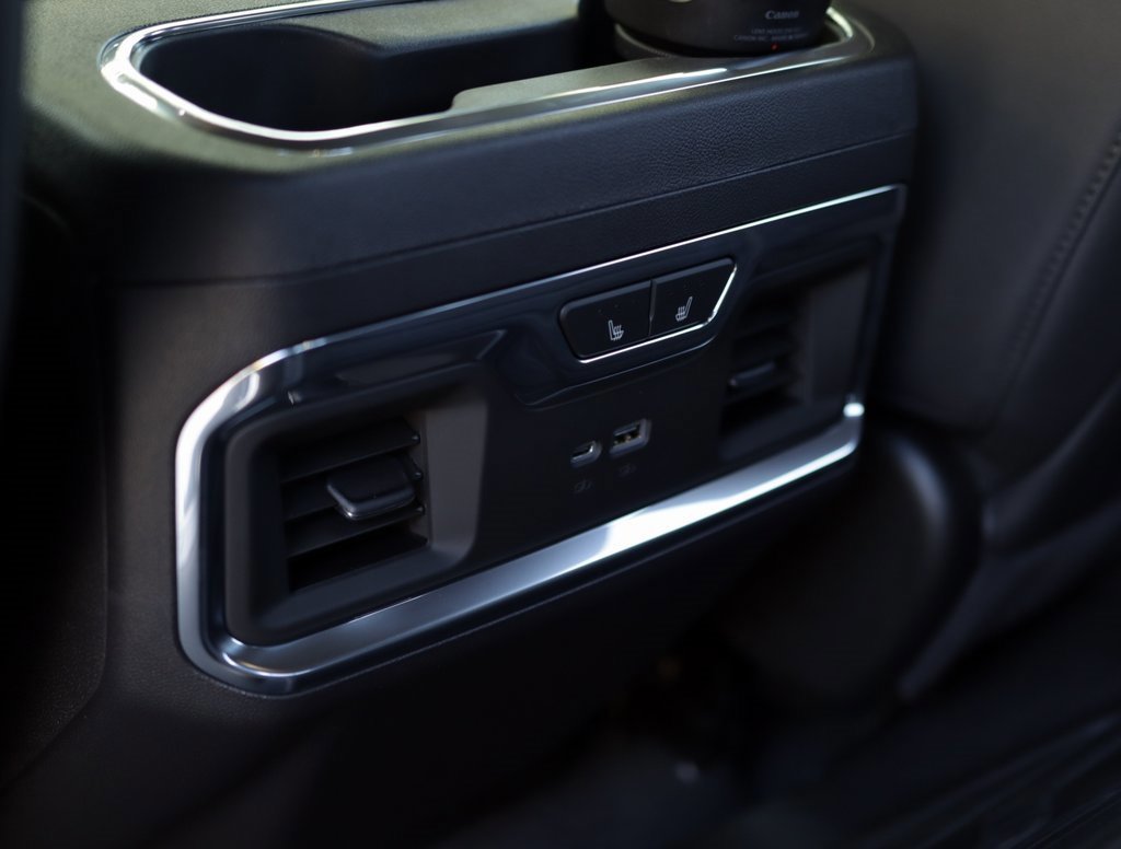 New 2026 GMC Sierra 1500 SLT w/ SLT Premium Plus Package image 30