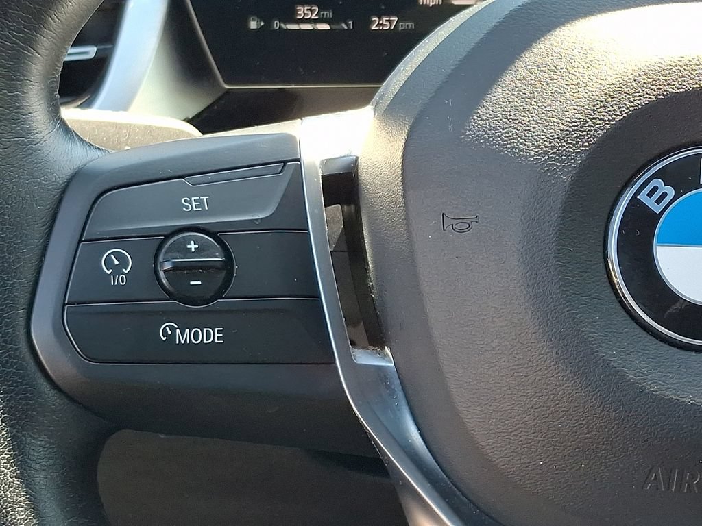 Used 2025 BMW X1 xDrive28i AWD/4WD image 21
