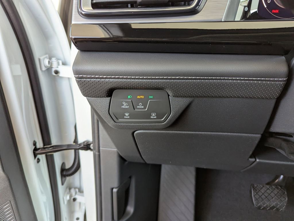 New 2026 Volkswagen Atlas Cross Sport SE image 20