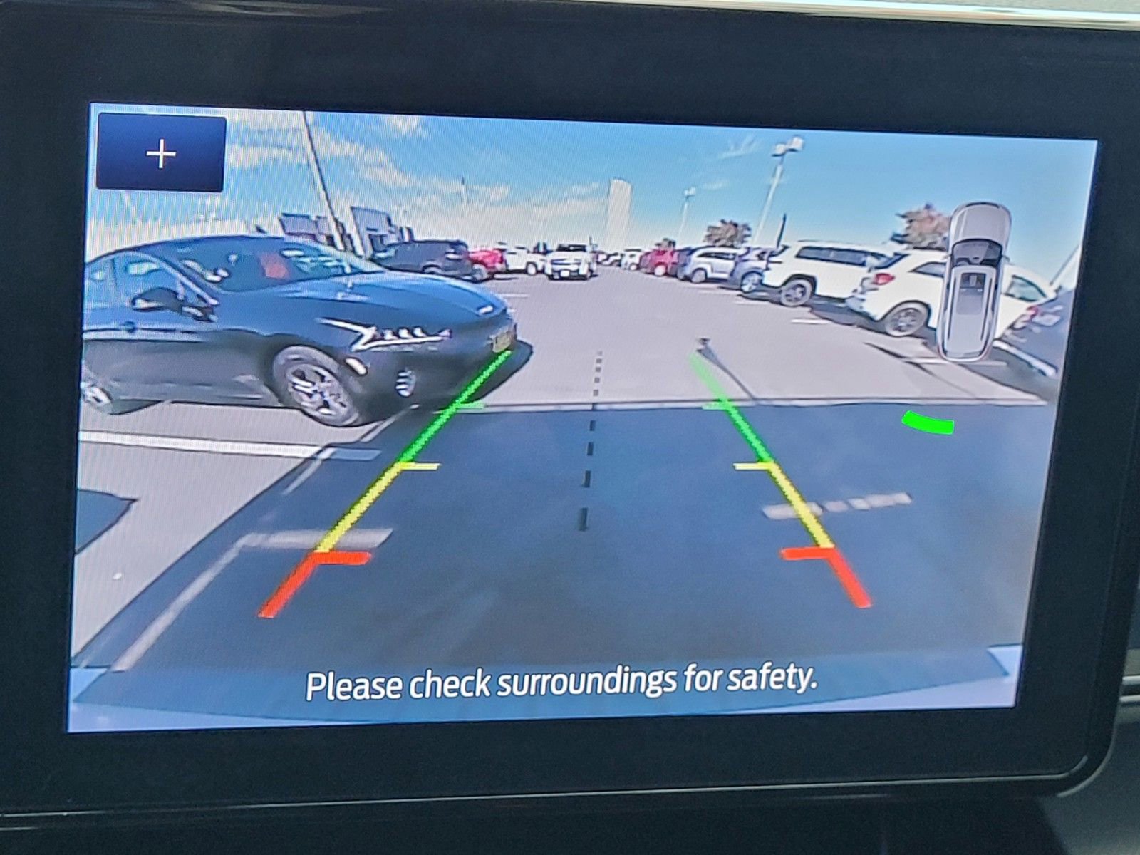 Used 2020 Ford Explorer XLT image 17