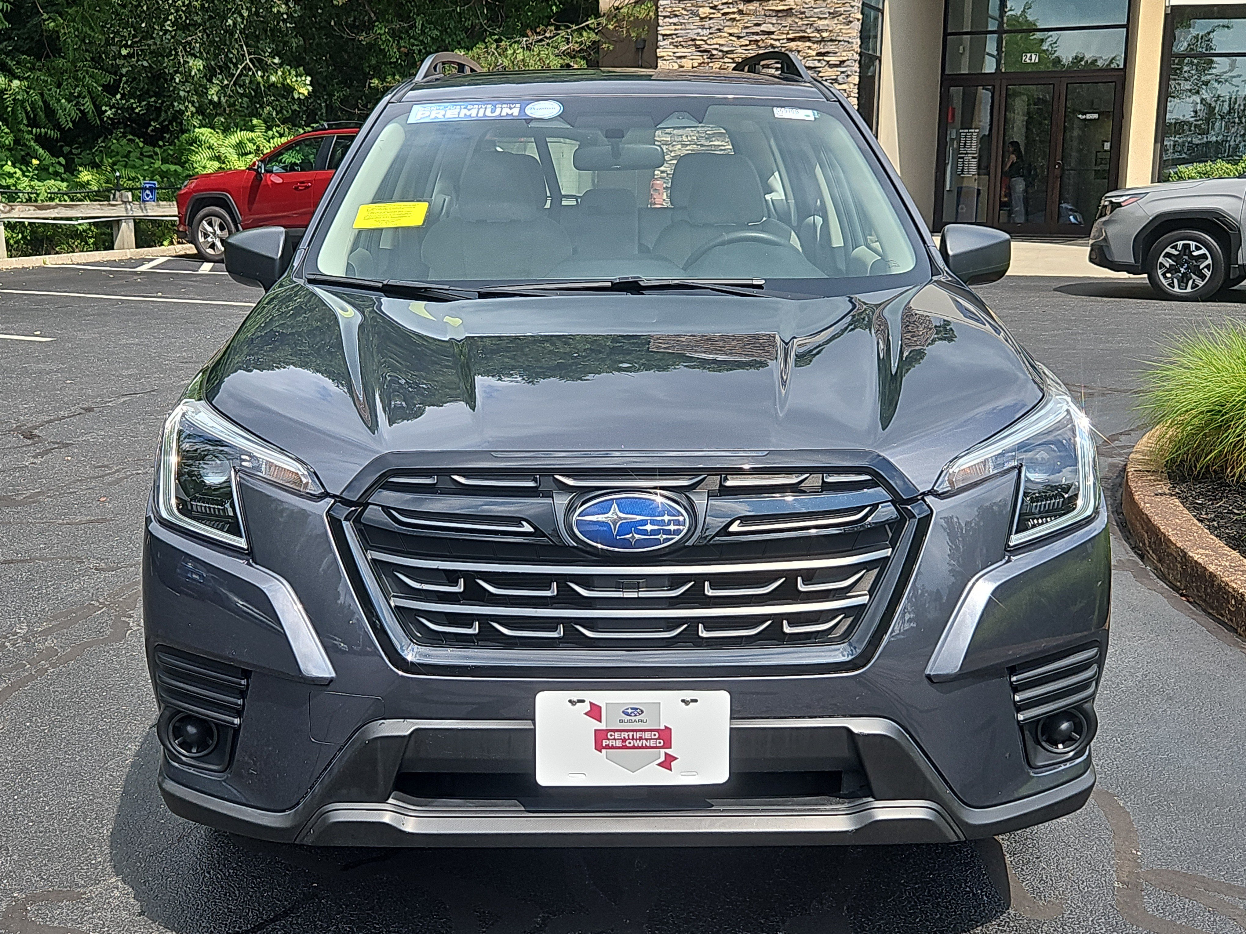 Used 2022 Subaru Forester AWD/4WD image 16