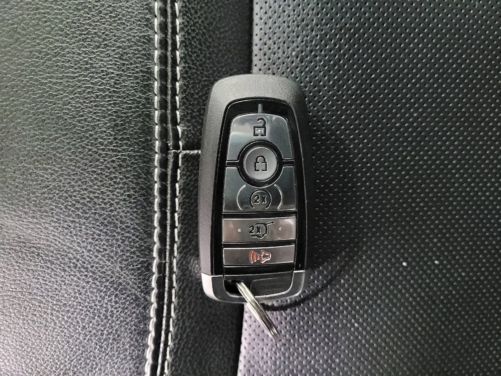 Used 2022 Ford Explorer ST w/ Equipment Group 401A AWD/4WD image 32