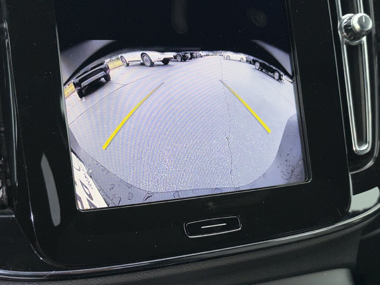 Used 2025 Volvo XC40 B5 Core AWD/4WD image 5