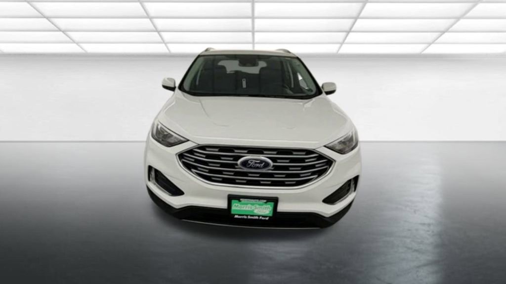 Used 2022 Ford Edge SEL w/ Convenience Package image 2
