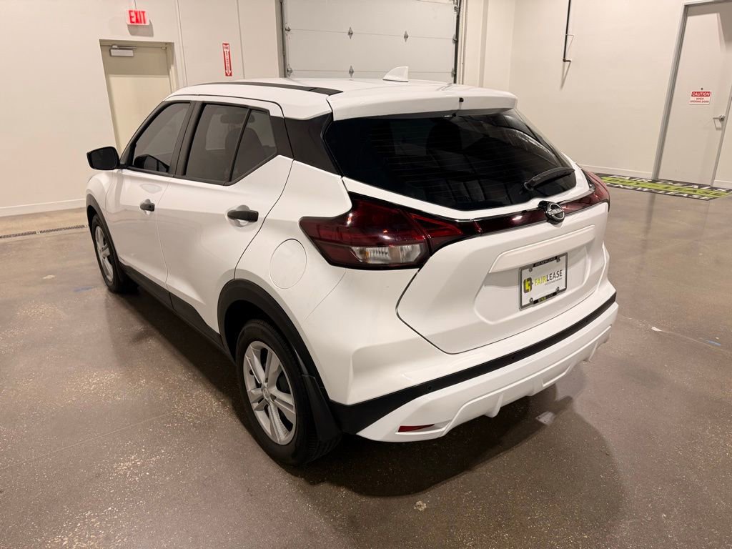 Used 2023 Nissan Kicks S image 7