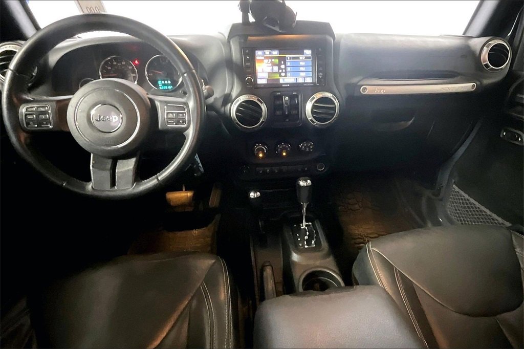 Used 2016 Jeep Wrangler Unlimited Rubicon w/ Dual Top Group image 11