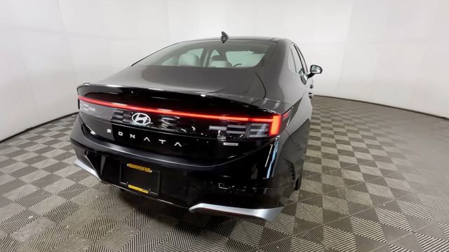 Used 2024 Hyundai Sonata Limited FWD image 5