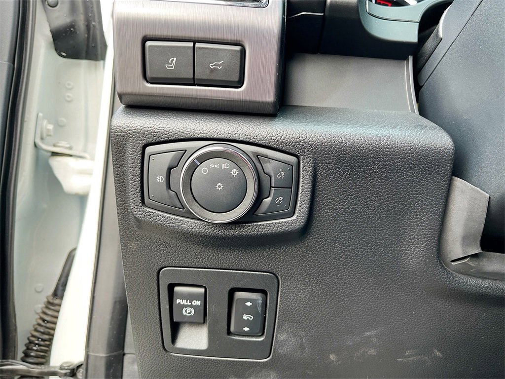 Used 2021 Ford Expedition Platinum image 10