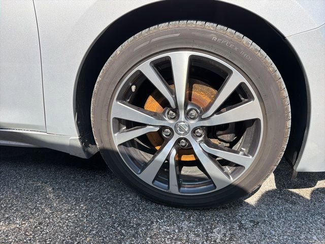 Used 2017 Nissan Maxima 3.5 SL FWD image 10