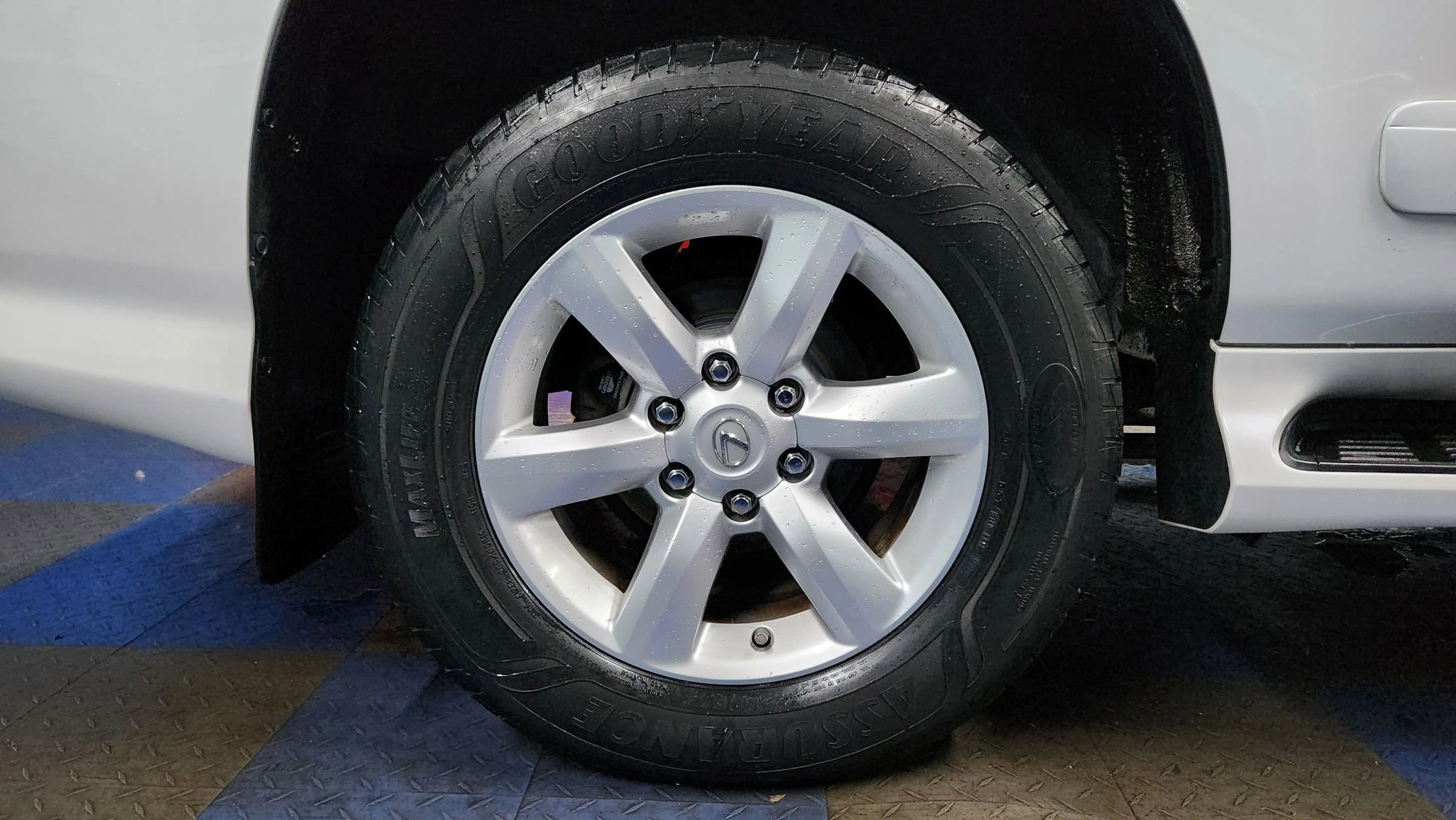 Used 2015 Lexus GX 460 image 79