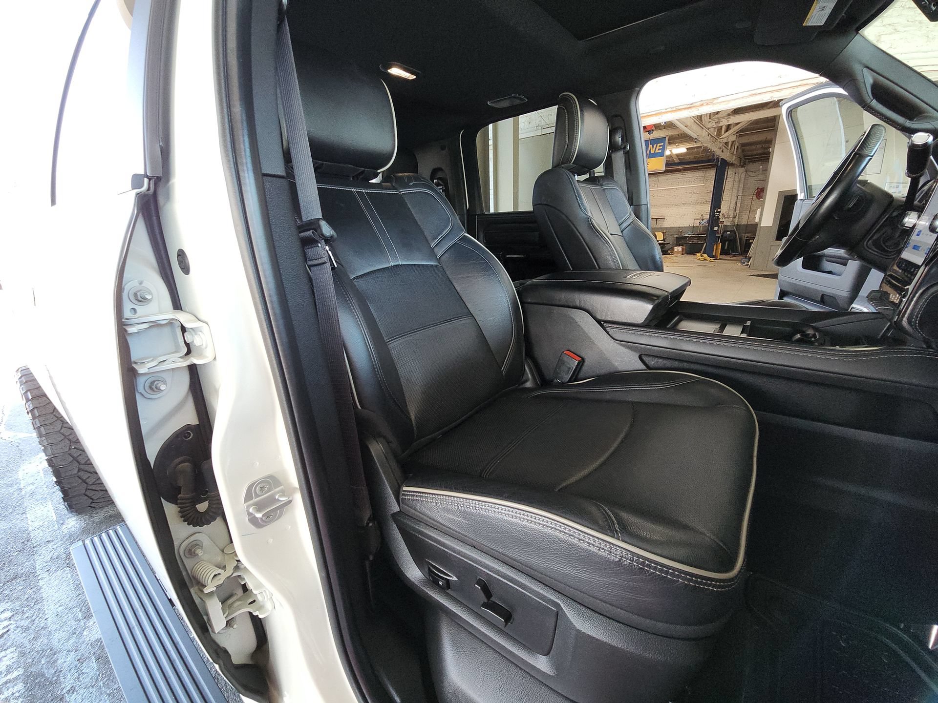 Certified 2022 RAM 2500 Limited AWD/4WD image 26