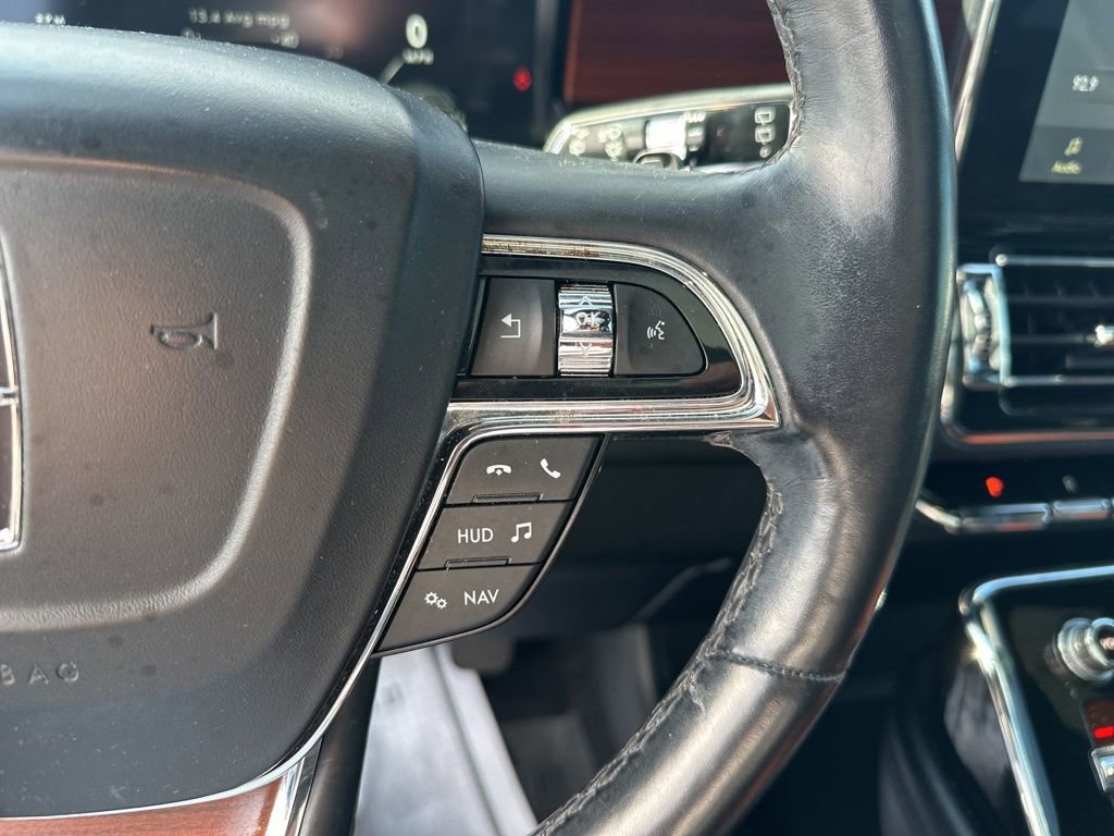 Used 2021 Lincoln Navigator Reserve w/ Luxury Package image 18
