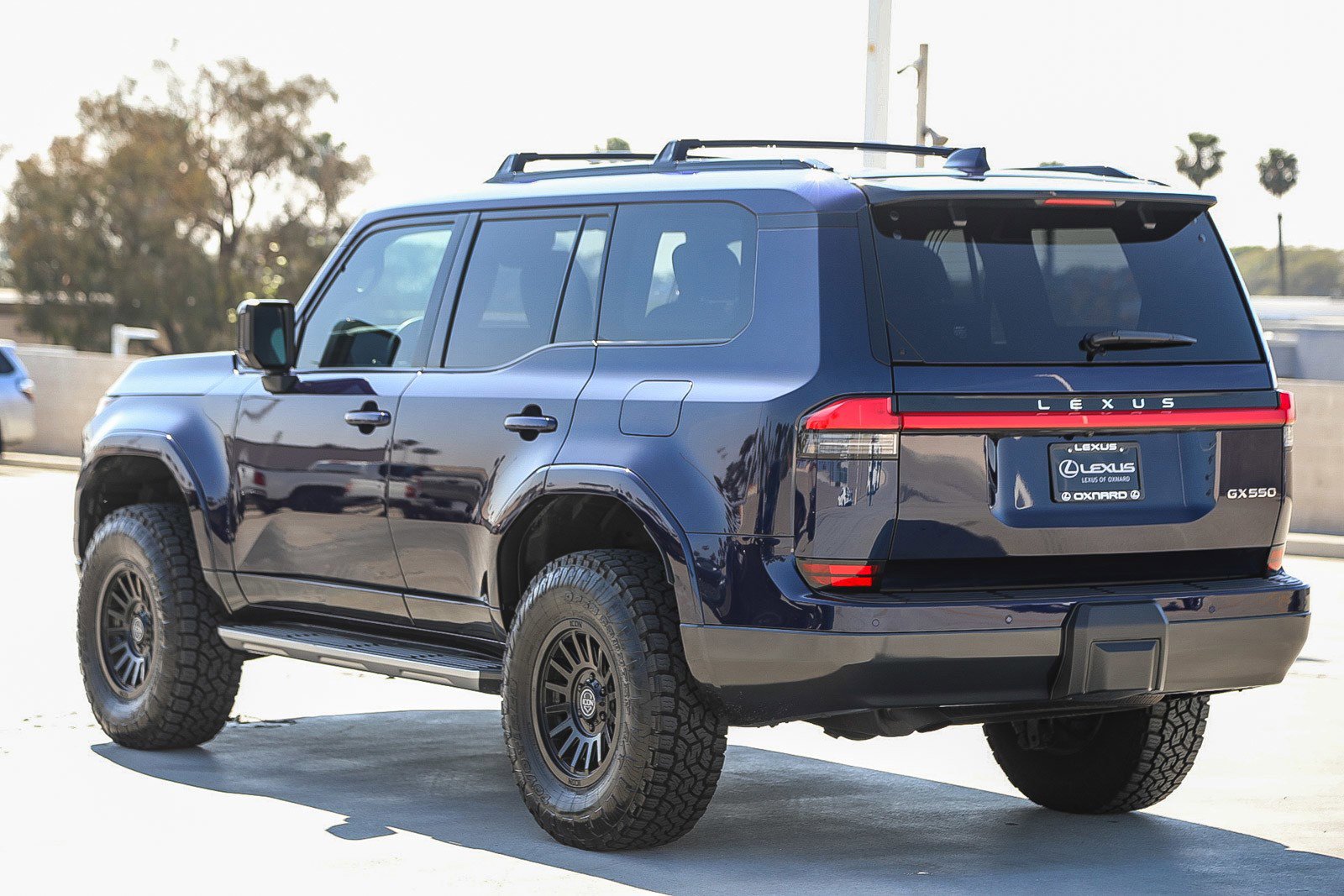 Used 2025 Lexus GX 550 w/ Accessory Package (Z1) image 5