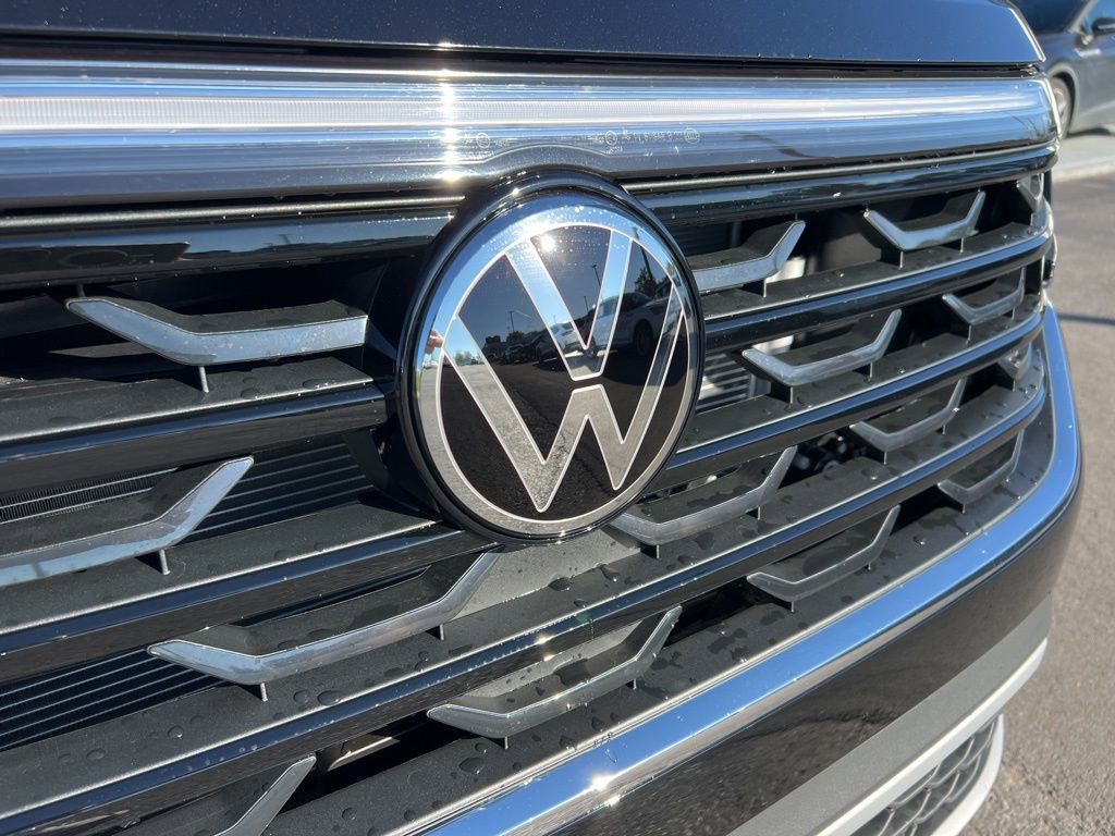 New 2026 Volkswagen Atlas Cross Sport SE image 10