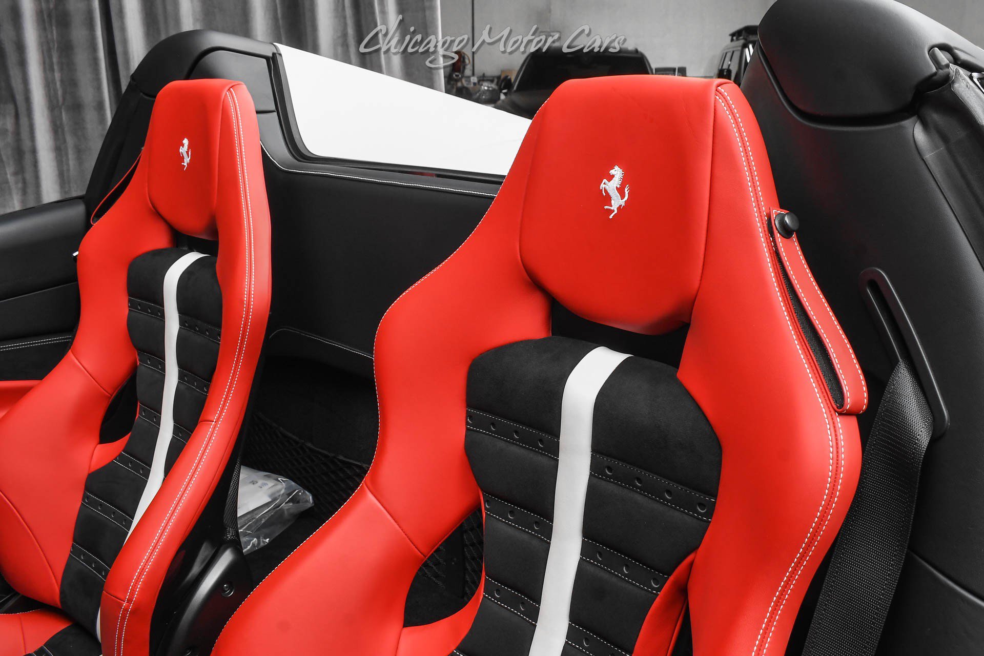 Used 2023 Ferrari F8 Tributo RWD image 22