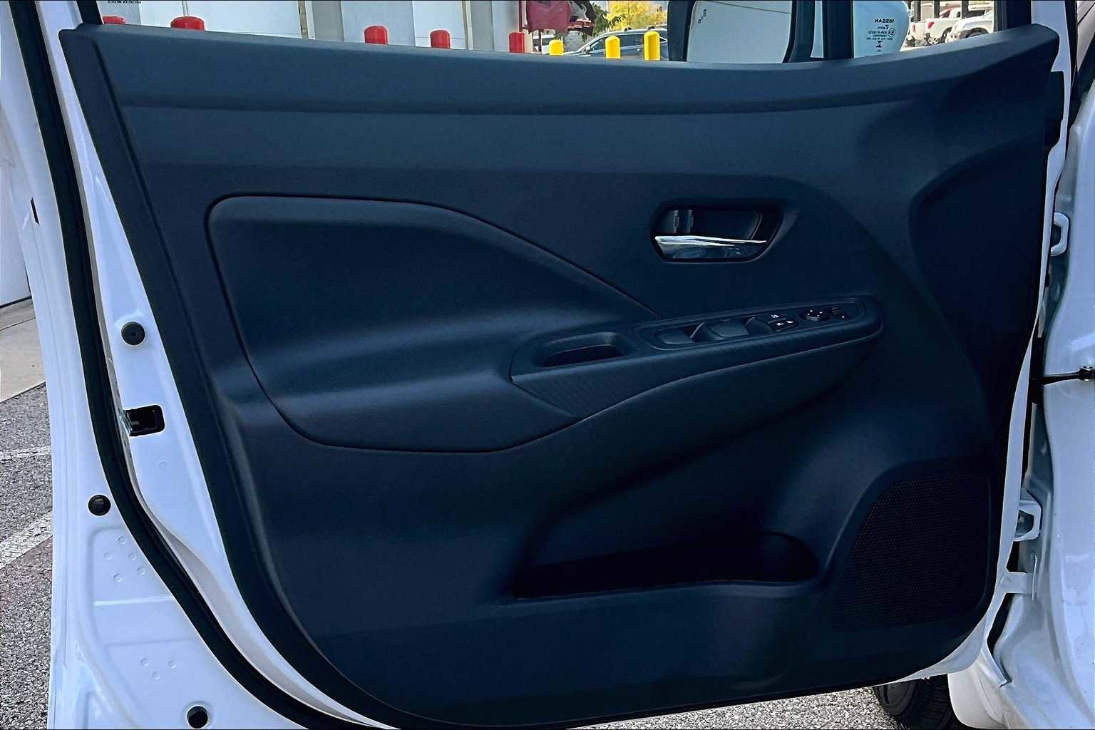 New 2025 Nissan Versa SV w/ Trunk Package FWD image 13