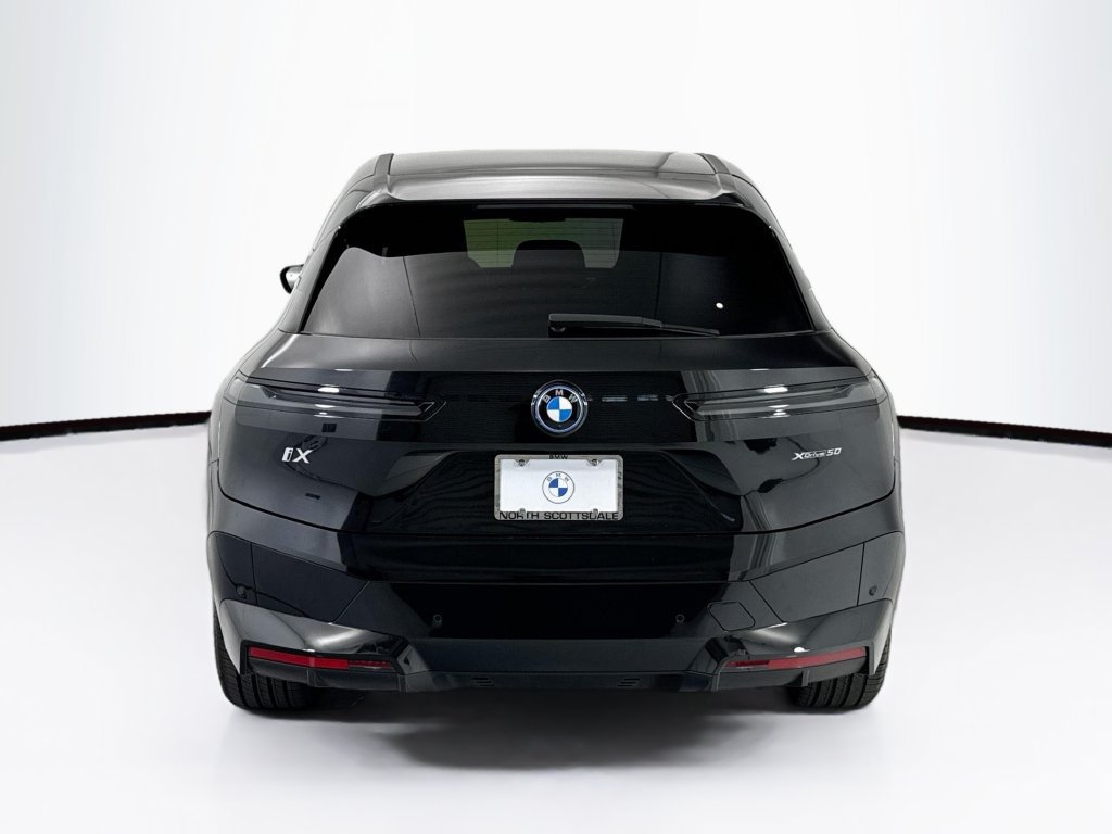 Certified 2024 BMW iX xDrive50 w/ Premium Package AWD/4WD image 6