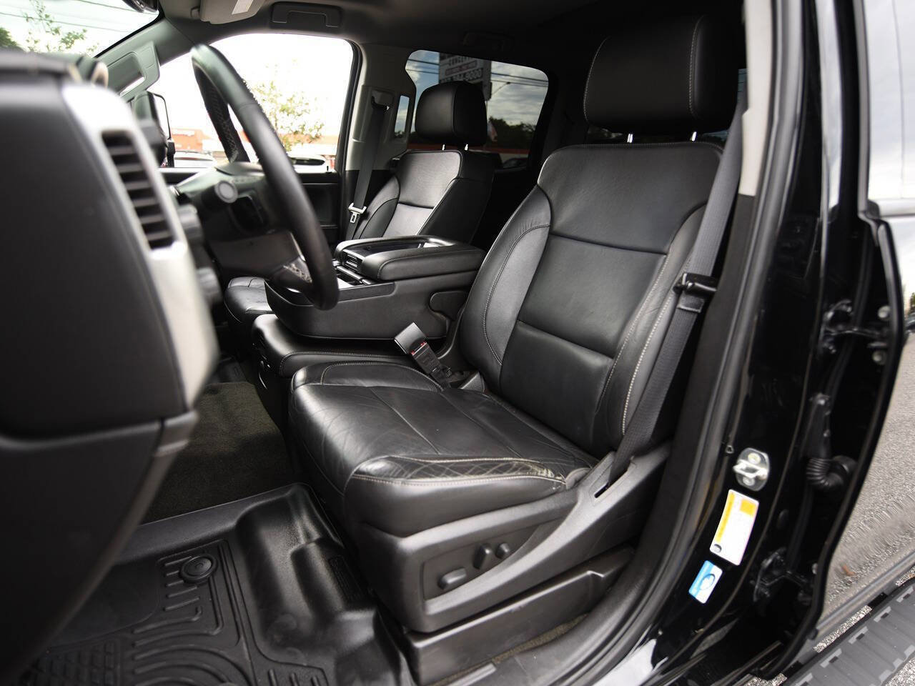Used 2018 Chevrolet Silverado 2500 LTZ w/ Duramax Plus Package AWD/4WD image 12