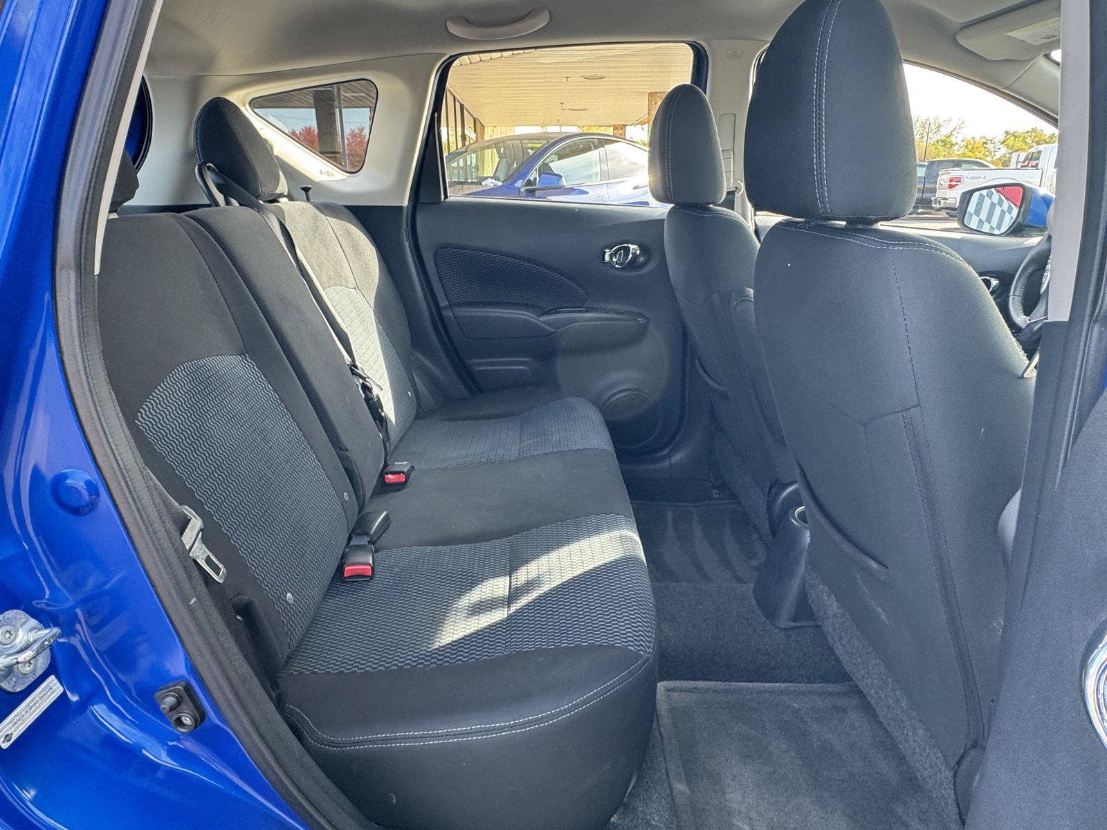 Used 2015 Nissan Versa Note SV FWD image 26