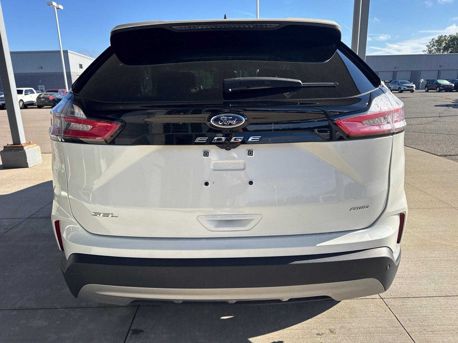 Certified 2024 Ford Edge SEL w/ Convenience Package AWD/4WD image 6