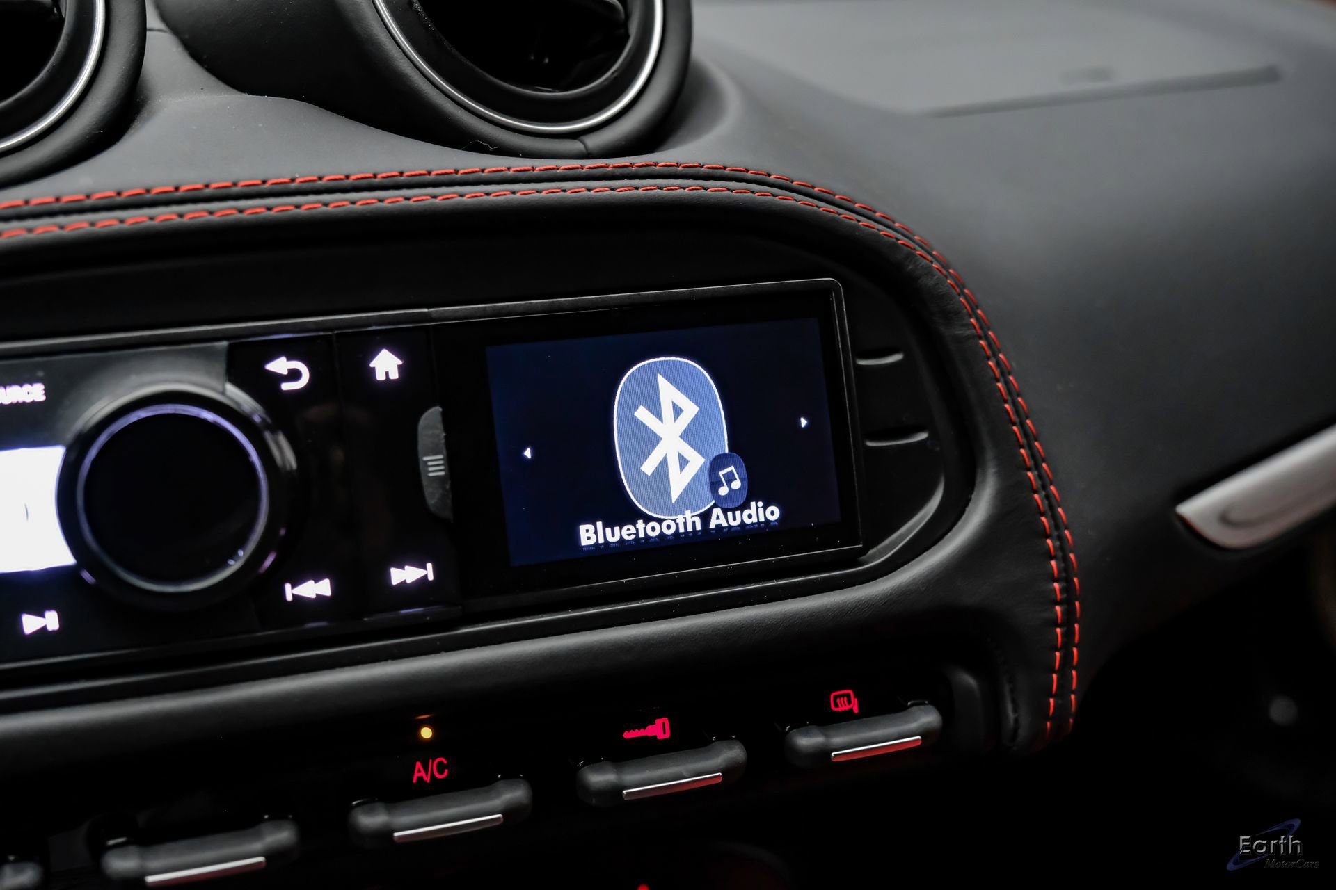 Used 2015 Alfa Romeo 4C Coupe w/ Leather Interior Group RWD image 65