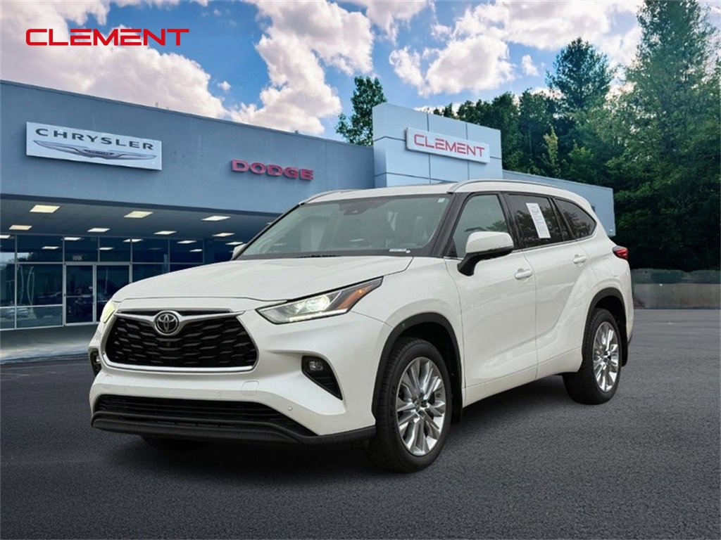 Used 2021 Toyota Highlander Limited