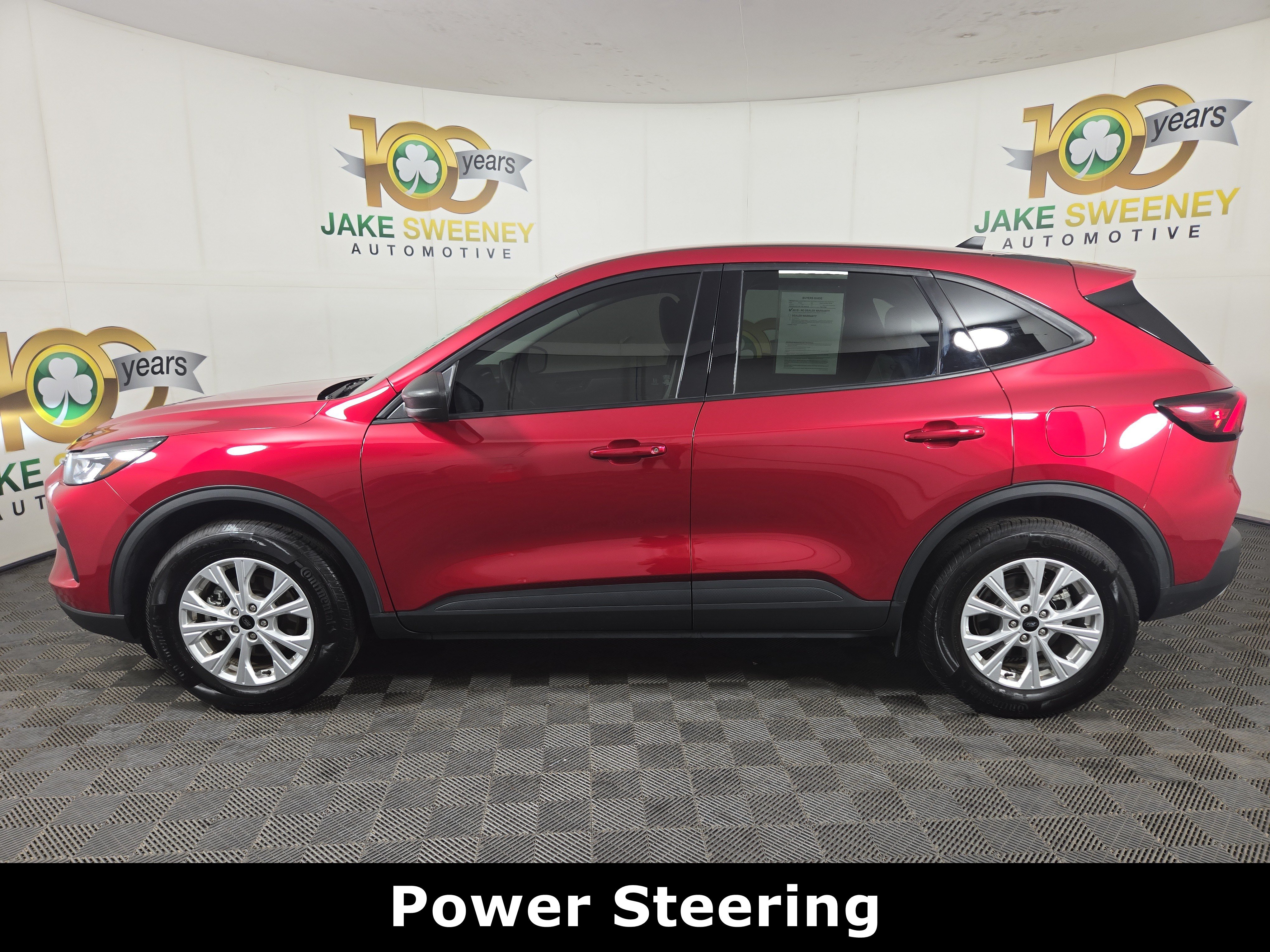 Used 2025 Ford Escape Active AWD/4WD image 5