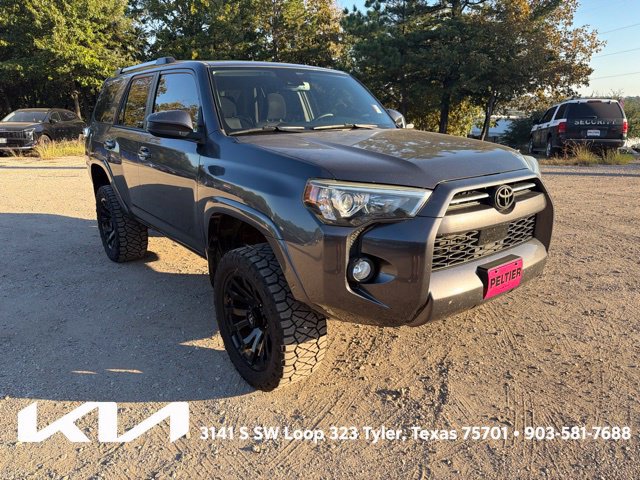 Used 2020 Toyota 4Runner SR5 AWD/4WD image 1