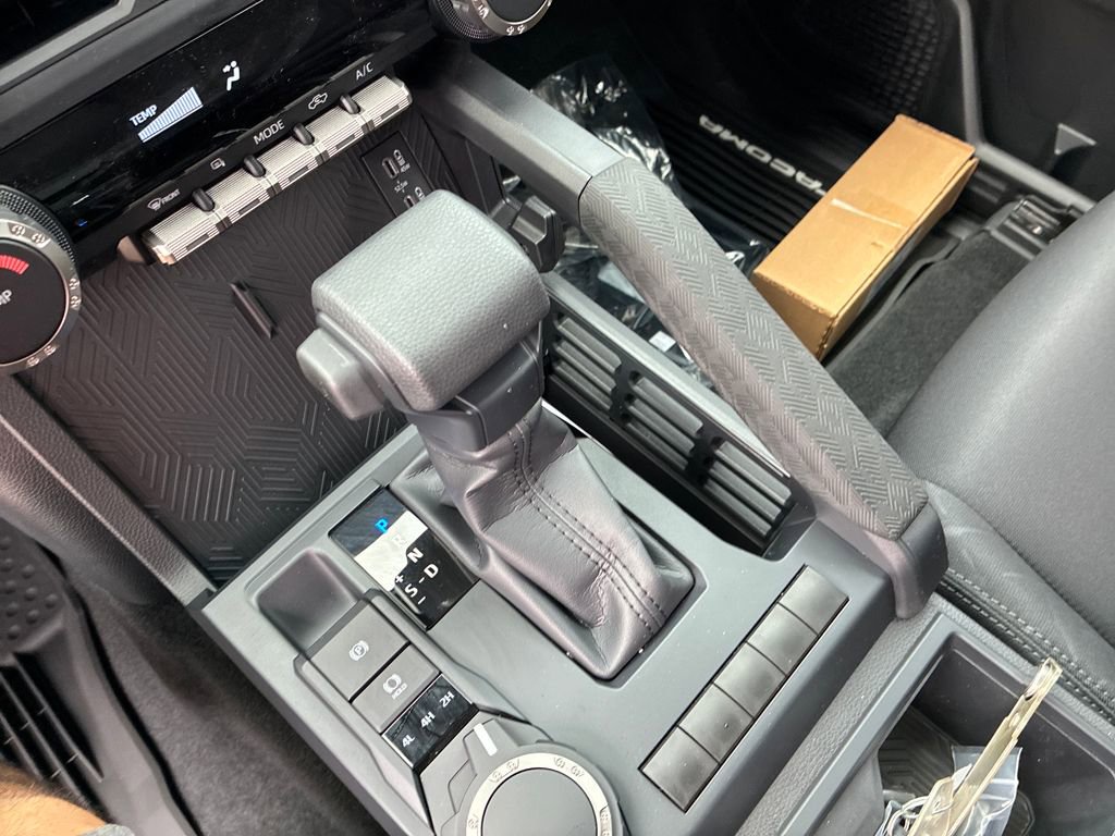 New 2026 Toyota Tacoma SR image 28